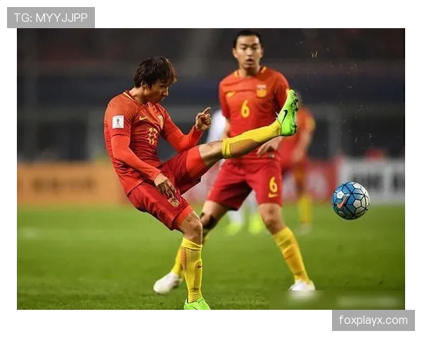 中国足球复兴在即：新一届国家队全力备战，剑指国际赛场